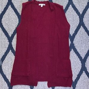 Sleeveless cardigan